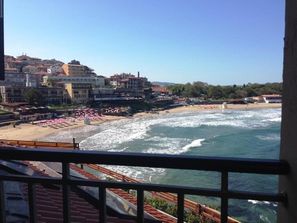 Панорама Parnasse 3*