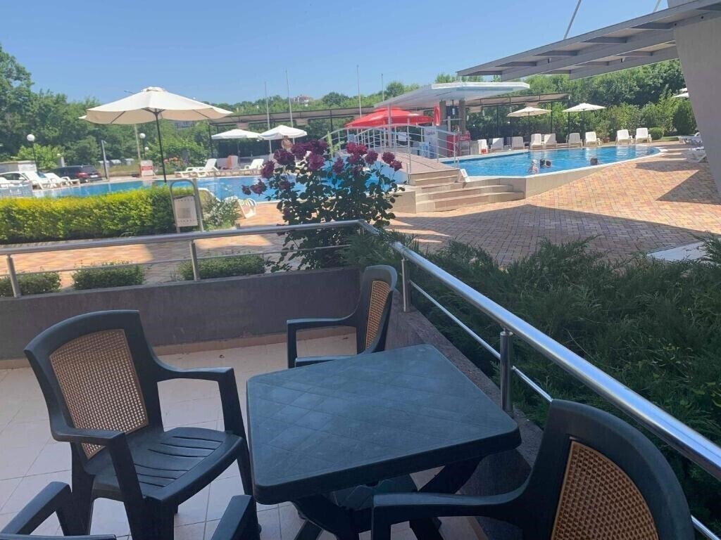 Вид Emberly Apart Hotel 3*