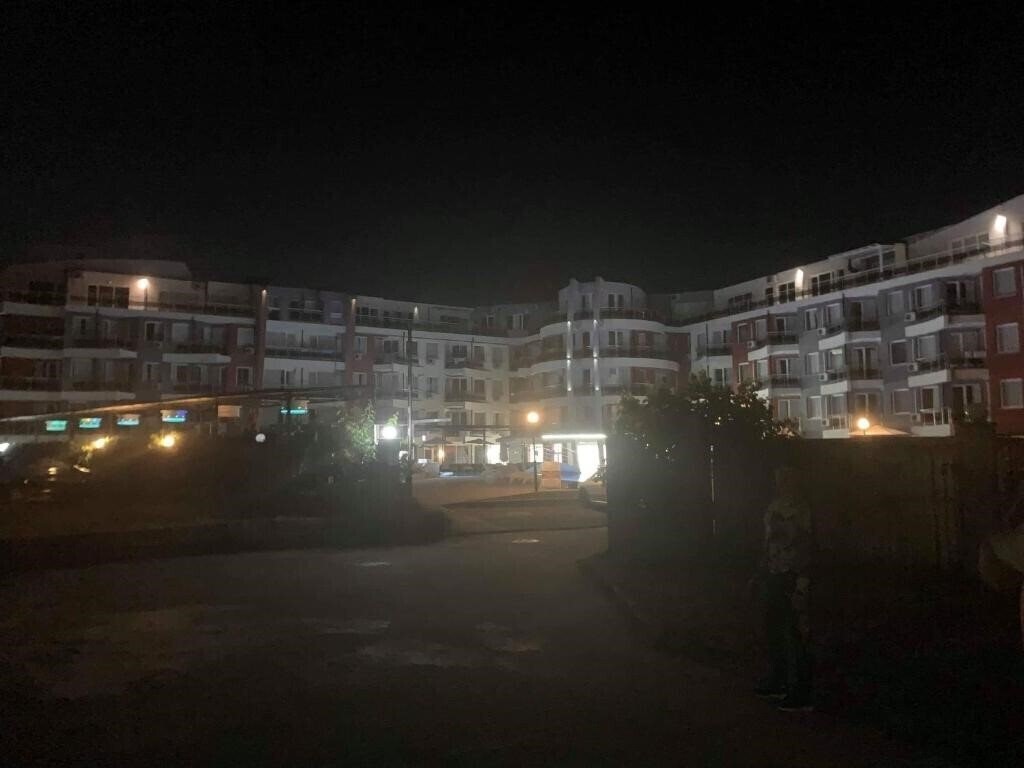 Территория Emberly Apart Hotel 3*