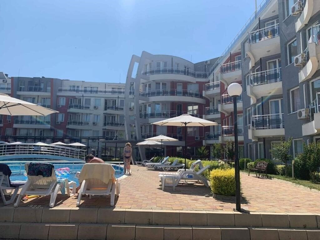 Панорама Emberly Apart Hotel 3*