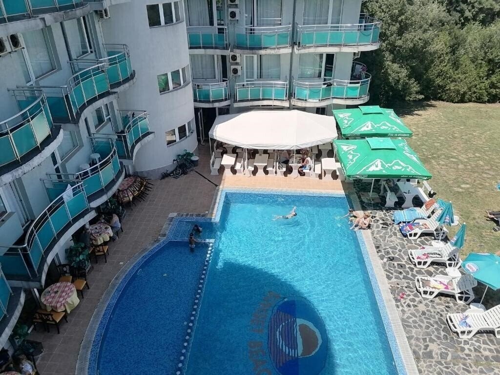 Апартаменты Sunset Beach 3*