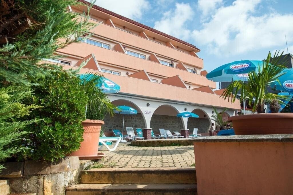 Панорама Lozenetz Resort 3*