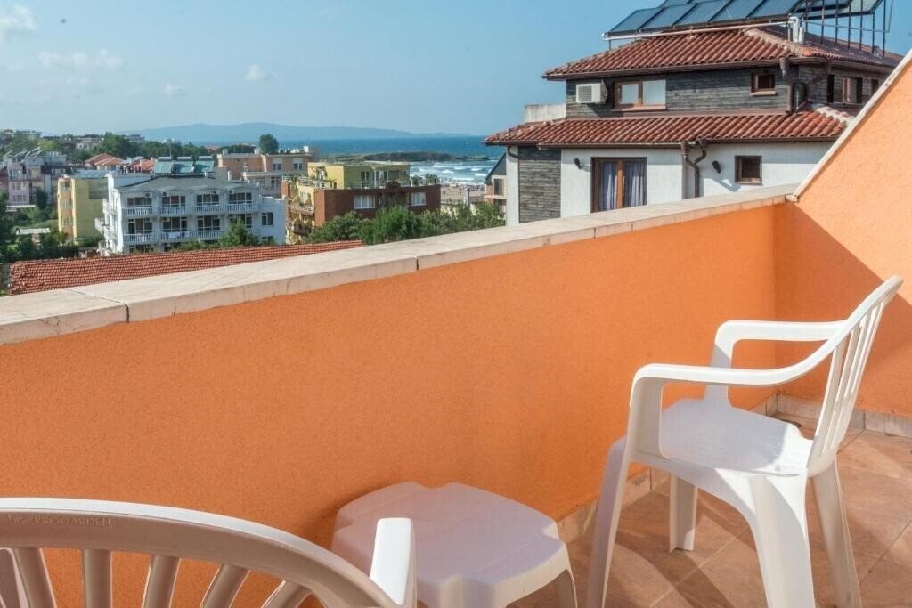 Территория Lozenetz Resort 3*