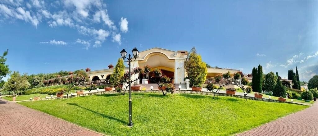 Апартаменты Белвил 5*