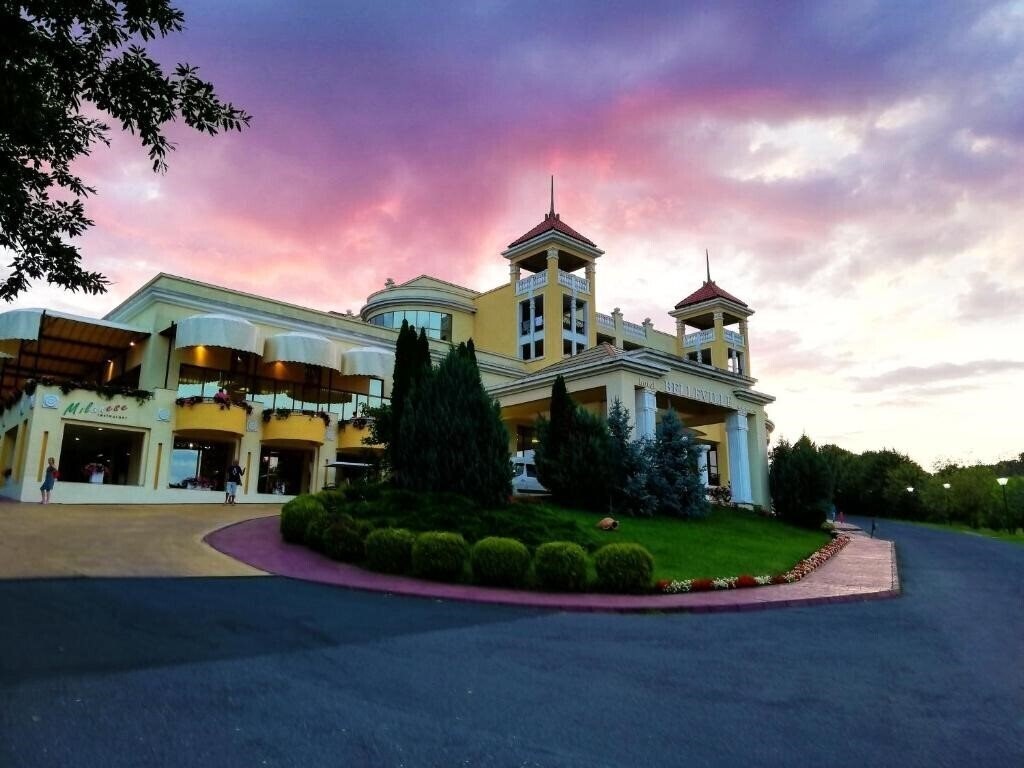 Отель Duni Royal Belleville 4*