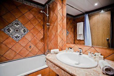 Фото Andalucia & Atrium Beach Hotel 4*