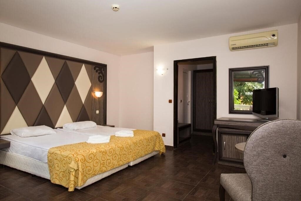 Панорама Villas Elenite Premium 3*