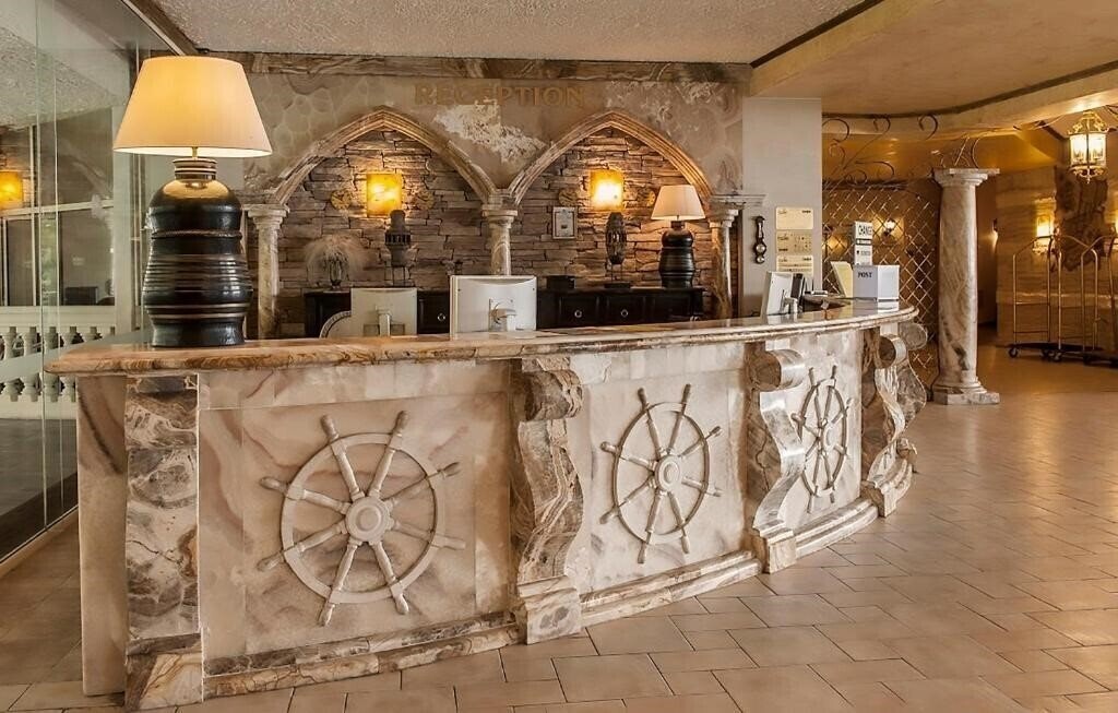 Апартаменты Royal Park 4*