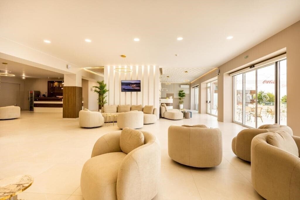 Фотография Royal Bay Resort & Aqua Park 4*