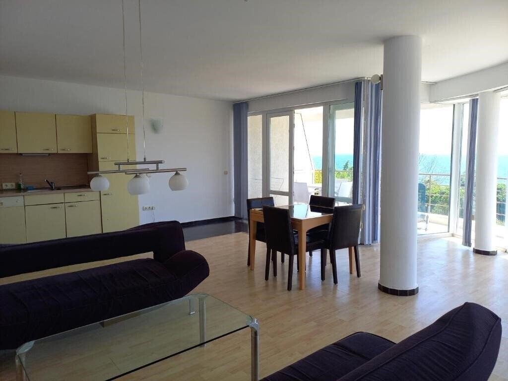 Апартаменти Romance 3*