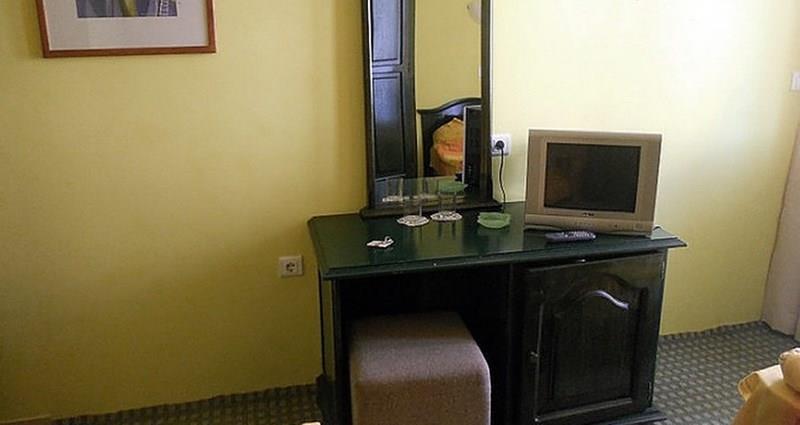 Вид Amirov Garden (ex. Family Hotel Amirov, Amirov) 2*