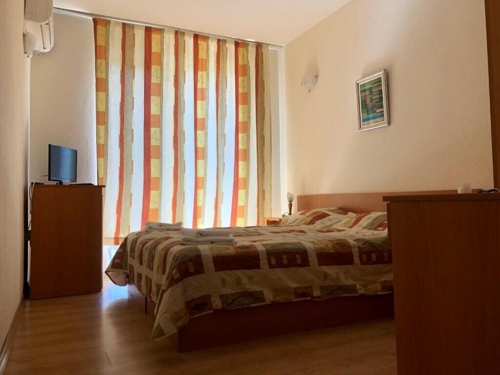 Вид Central Family Hotel 2*