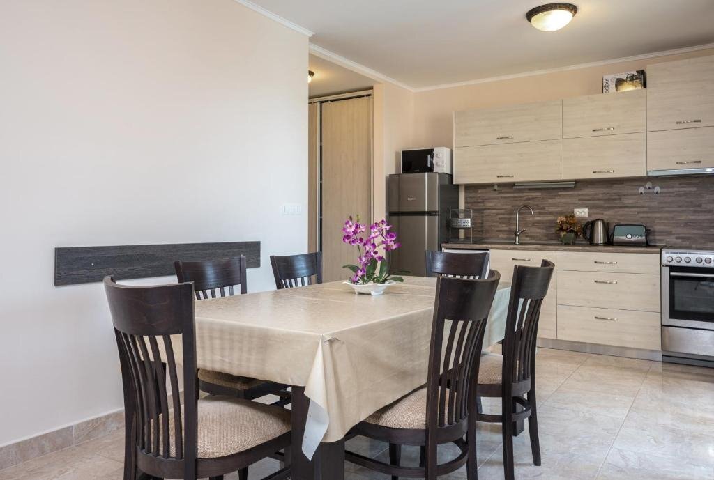 Апартаменти Apart Hotel Esteban 3*