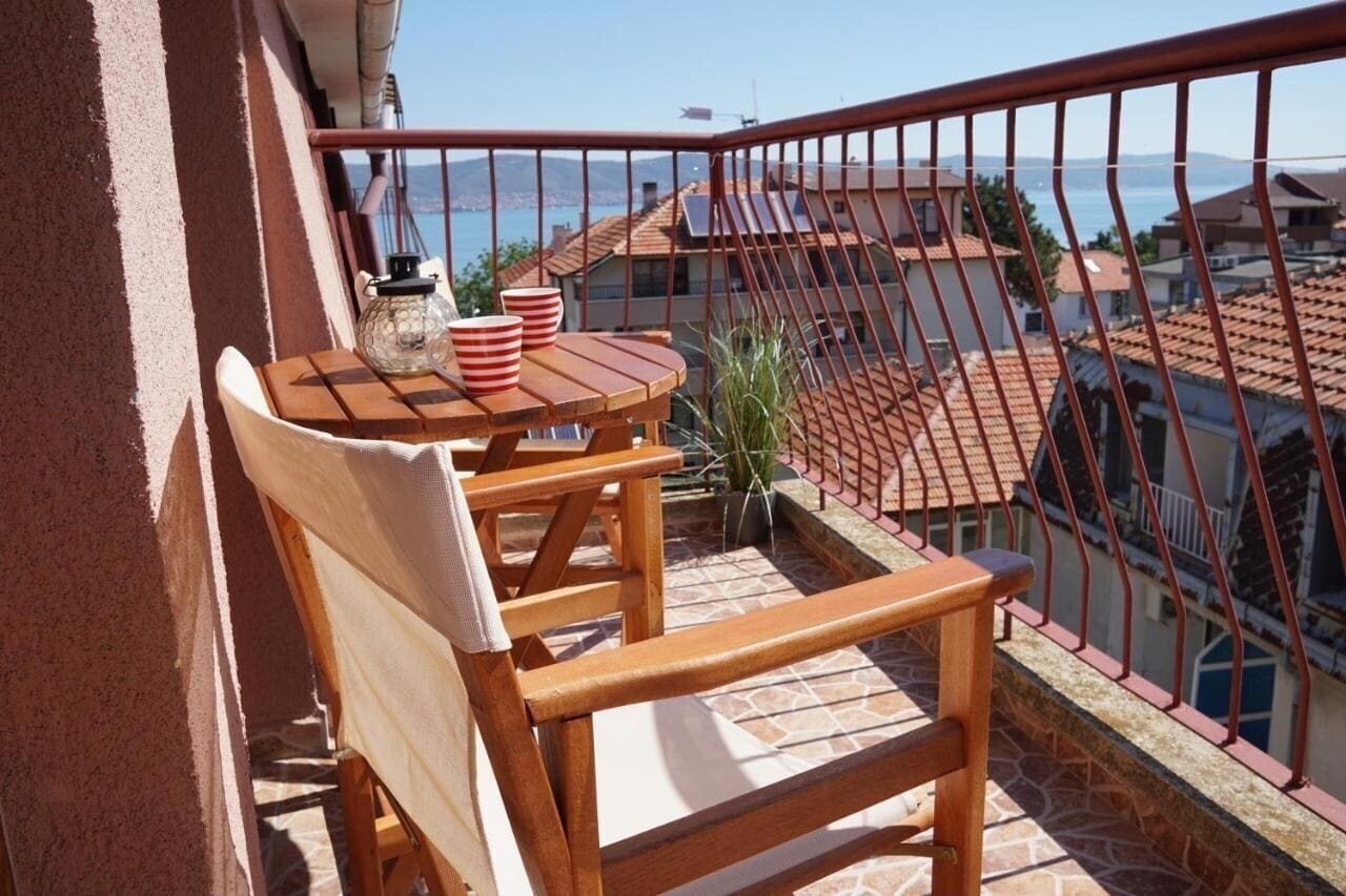 Вид Villa Lambov вилла