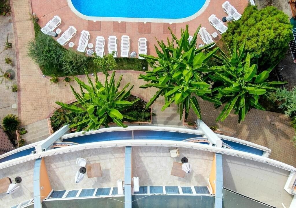 Апартаменты Copacabana 2*