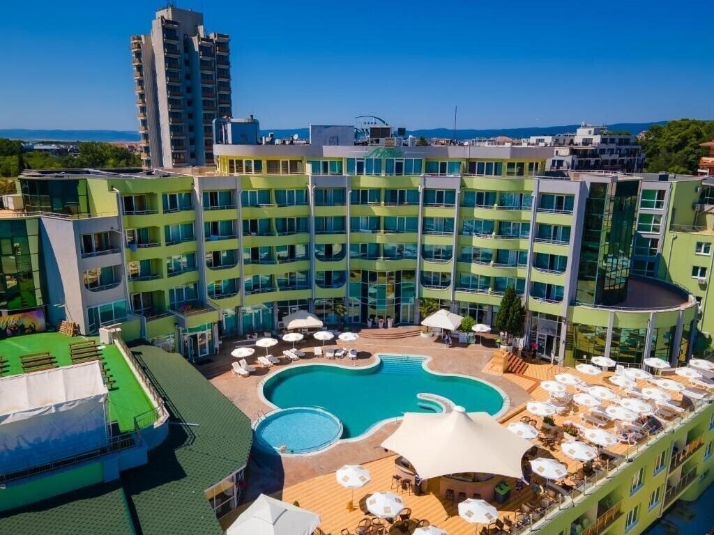 Панорама Arsena 4*