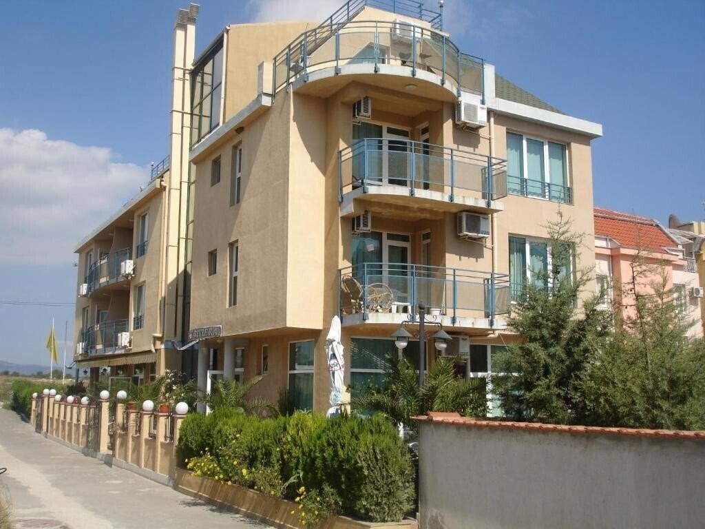 Территория Riviera Nessebar 2*