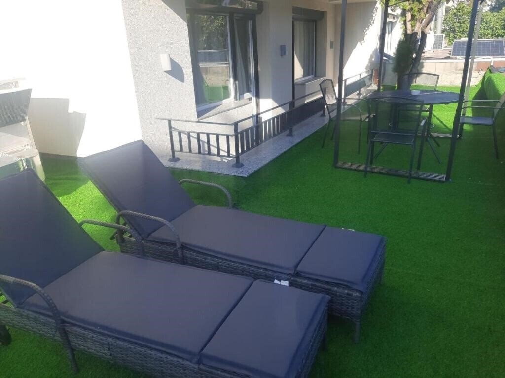 Картинка Mistral 3*