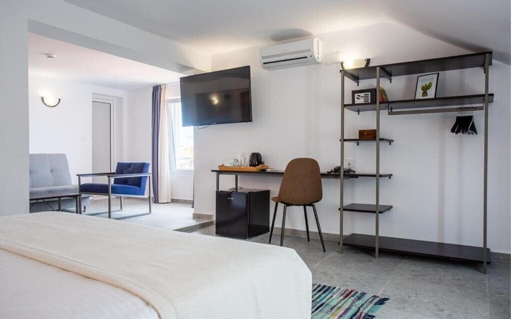 Фото Mistral 3*