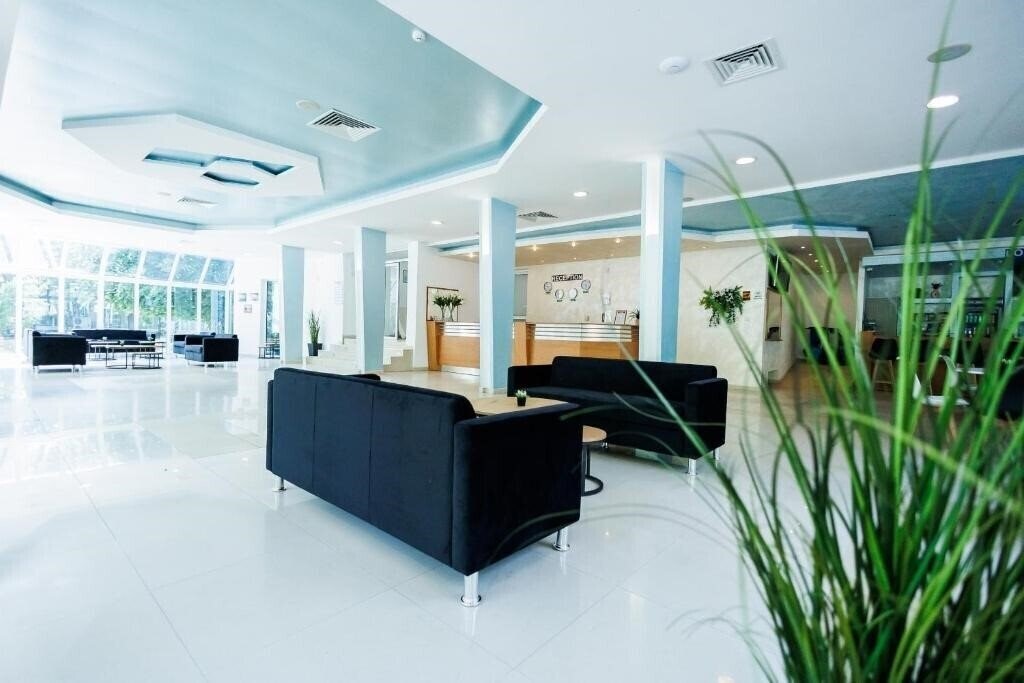 Панорама Arsenal Hotel 2*