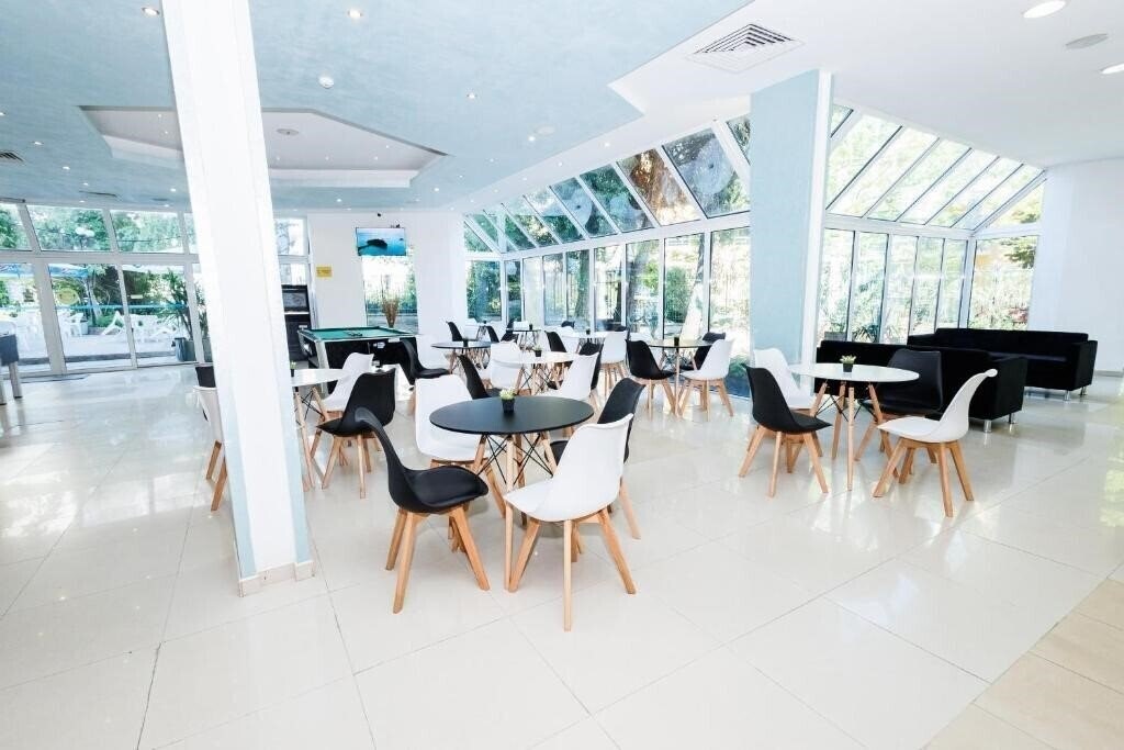 Вид Arsenal Hotel 2*