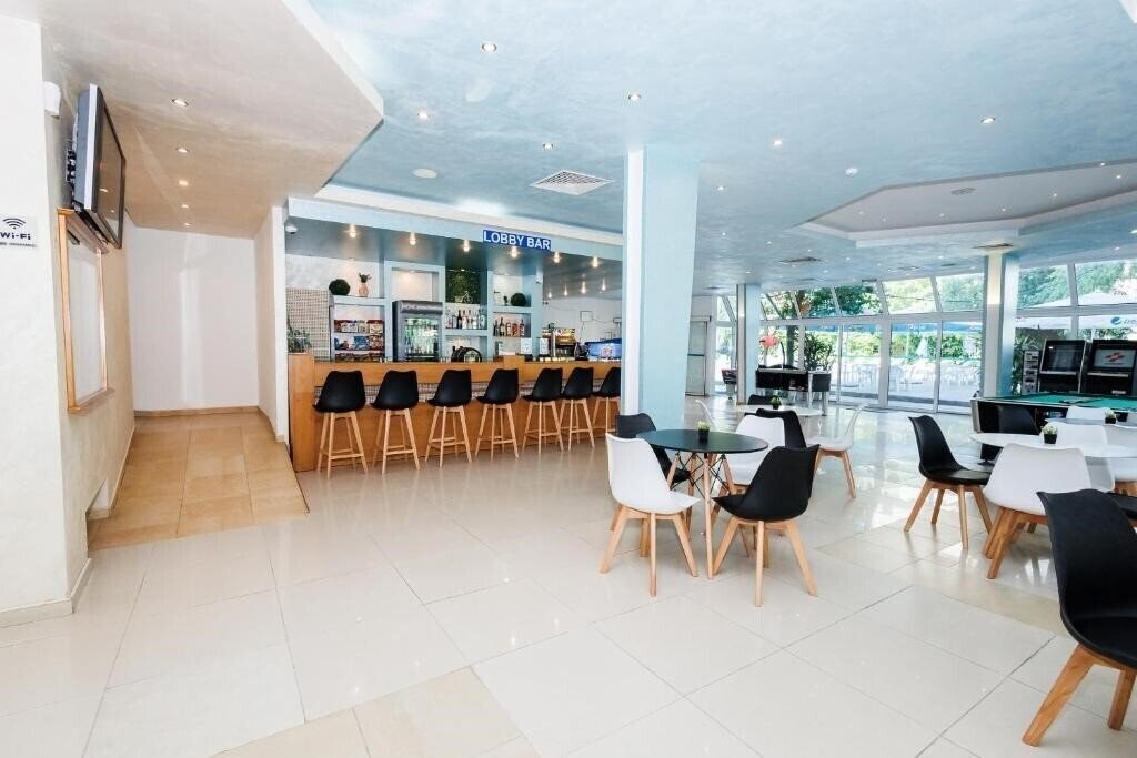 Апартаменты Arsenal Hotel 2*