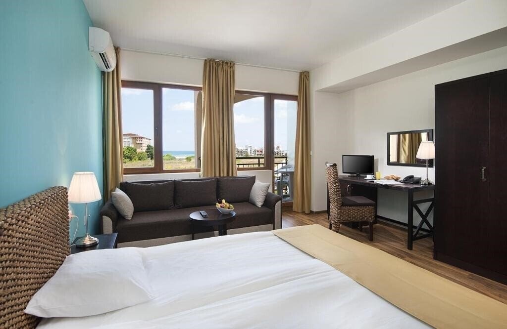 Фото Sunrise All Suite Resort 4*