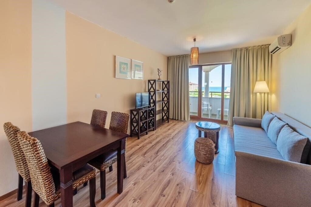 Панорама Sunrise All Suite Resort 4*