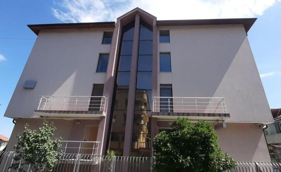 Территория Hotel Favourite (ex. Favorit, Family Hotel Favourite) 2*