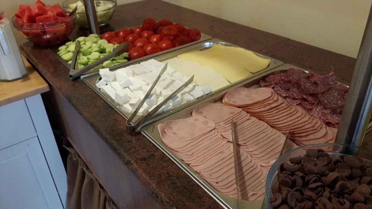 Апартаменти Cherno More 2*