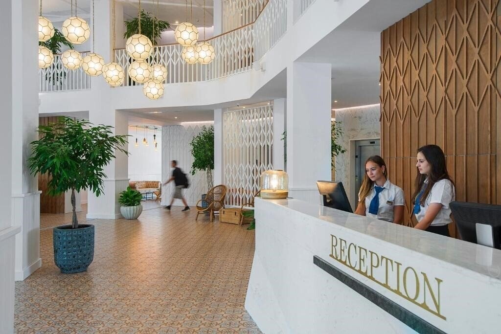 Апартаменты Sunrise Blue Magic Resort 4*
