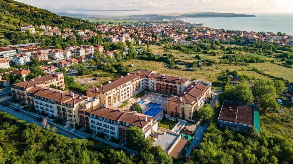 Апартаменты Complex Galeria 3*