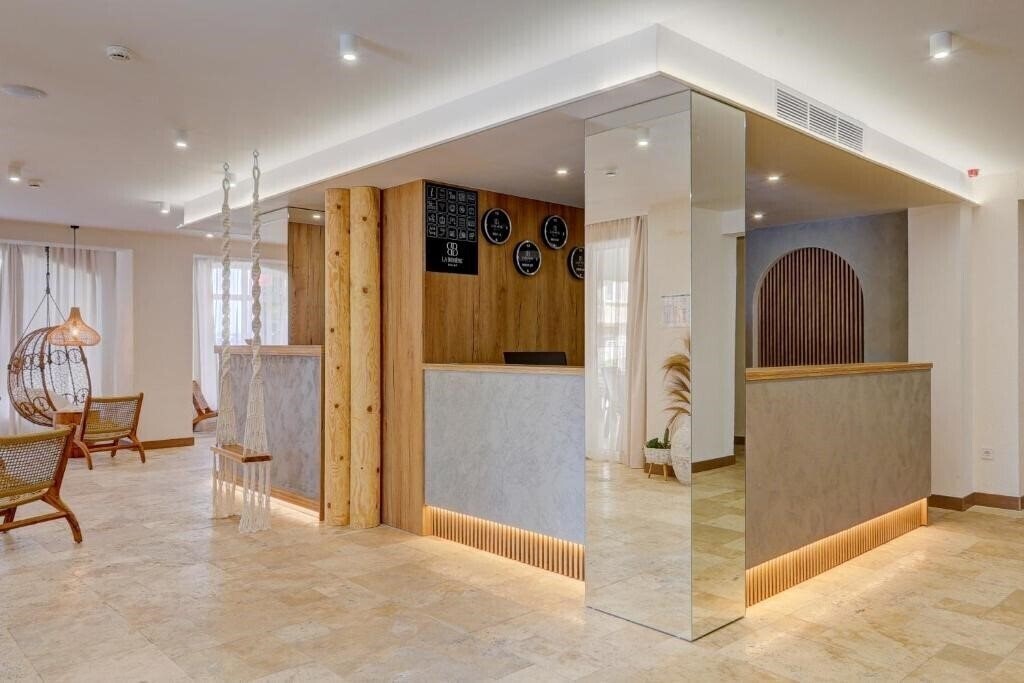 Изображение La Boheme (Adults Only 16+) 3*