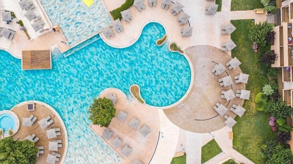 Территория HVD Club Hotel Miramar 4*