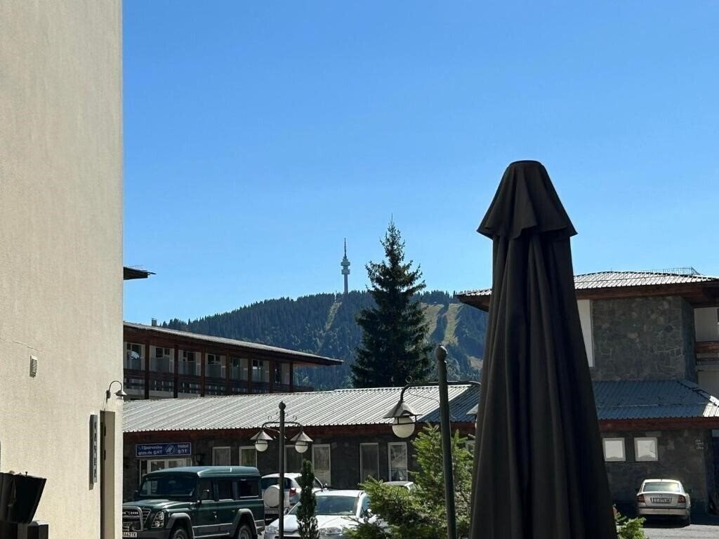 Территория Monastery 2 Aparthotel (ex. Monastery II, Manastera 2, Manastira 2) 3*