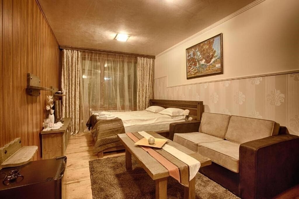 Апартаменти Forest Glade 3*