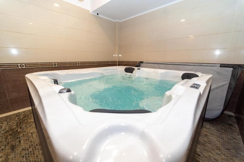 Панорама Merryan 3*