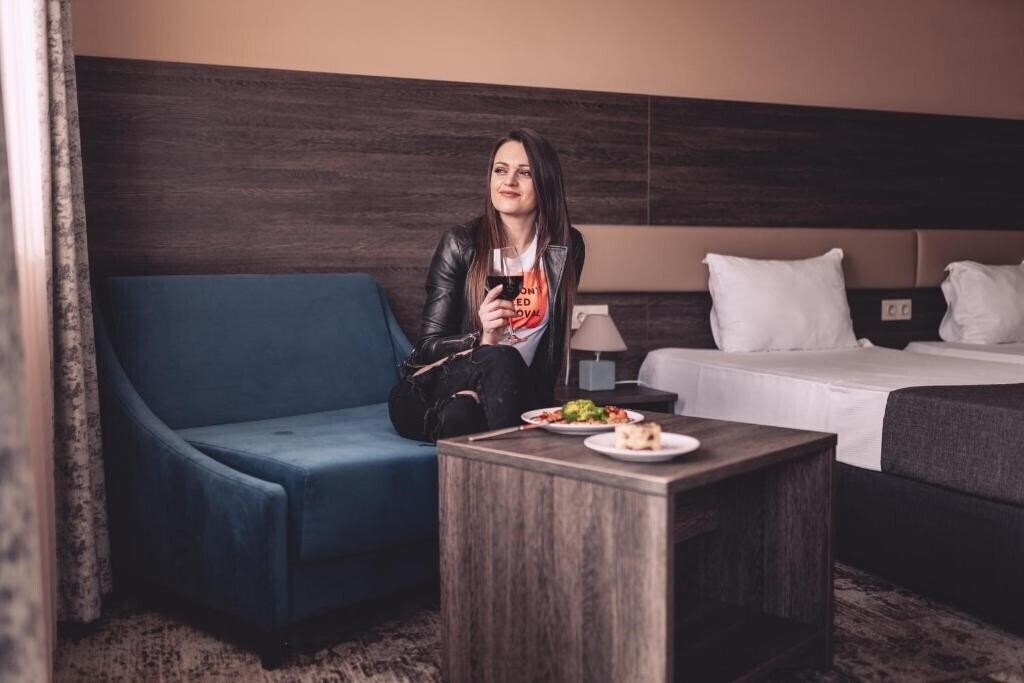 Панорама Plaza Hotel Plovdiv 3*