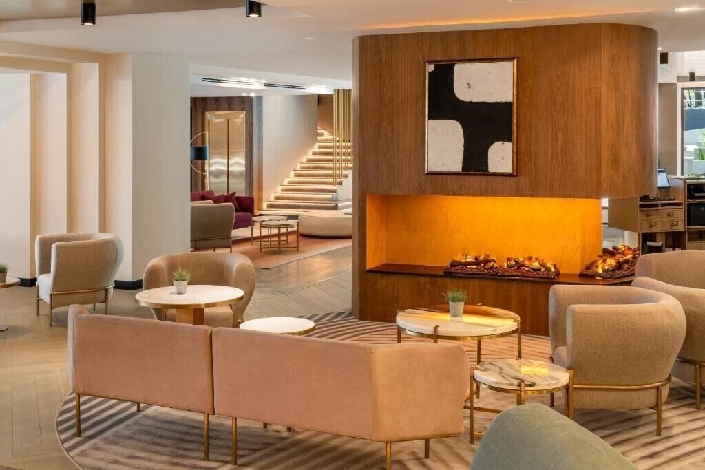 Апартаменти The Emporium Plovdiv Mgallery Hotel Collection 5*