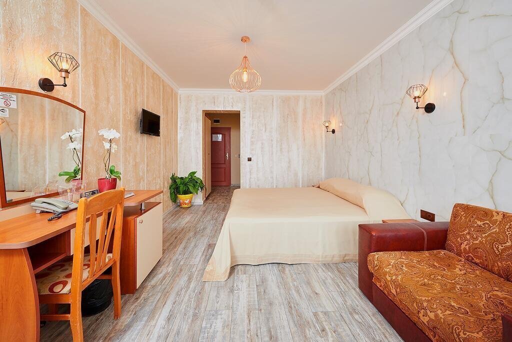 Панорама St. Peter And Pavel 3*