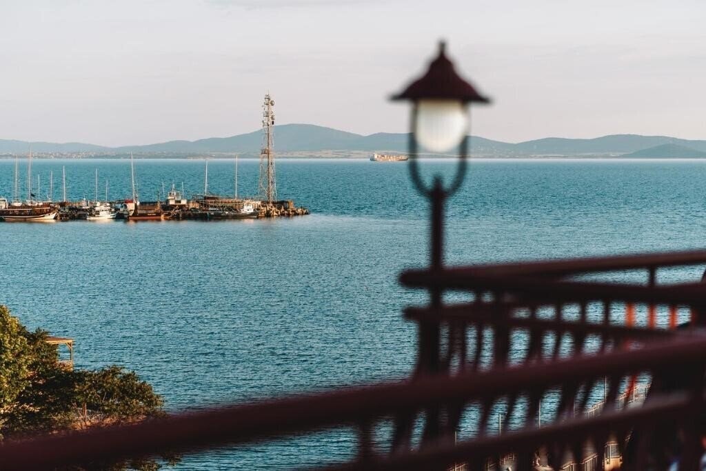 Территория Saint George Hotel & SPA 4*