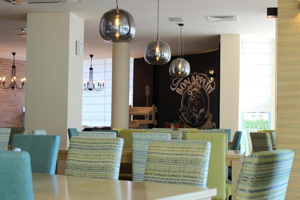 Панорама Marina Holiday Club 4*