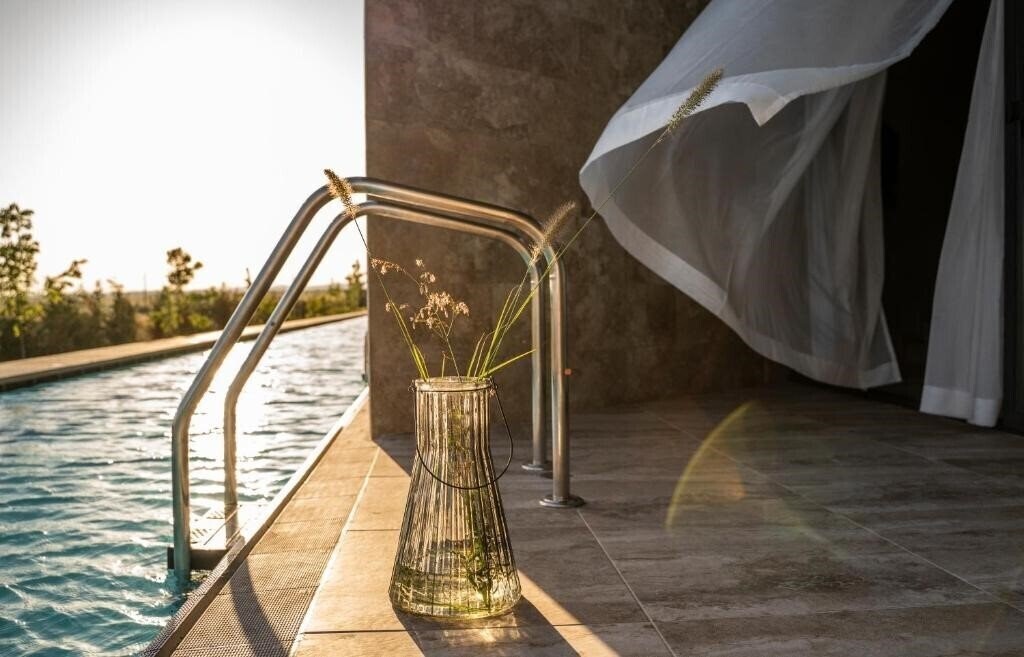 Апартаменти Wave Resort 4*