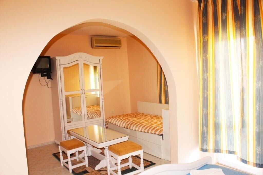 Панорама Paros IІ (ex. Mants I, Manz I) 2*