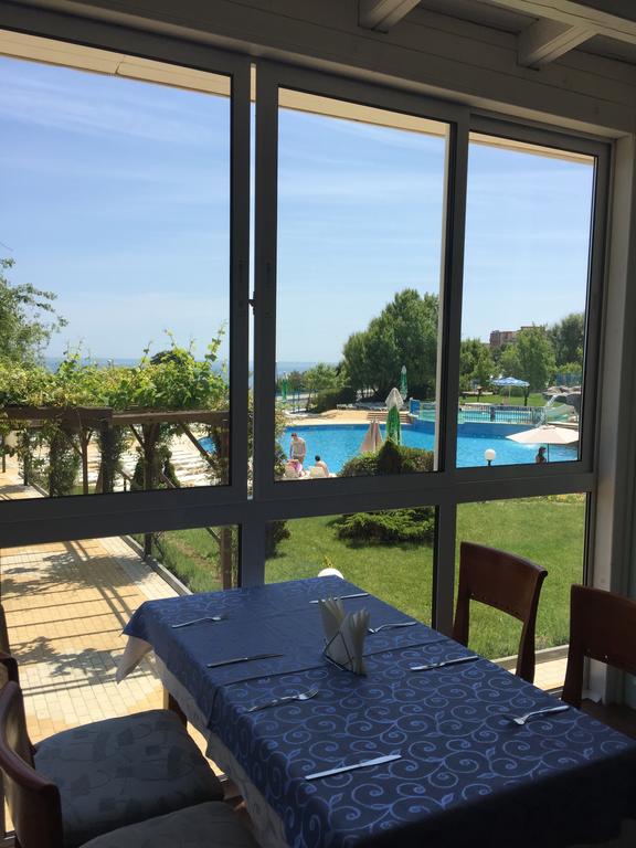 Апартаменты Perla Beach Club (ex. Perla Beach I & II, Perla Beach Resort) 4*