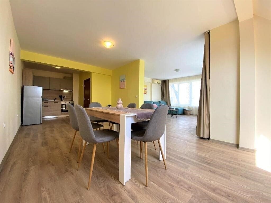 Панорама Solei Apartments 3*