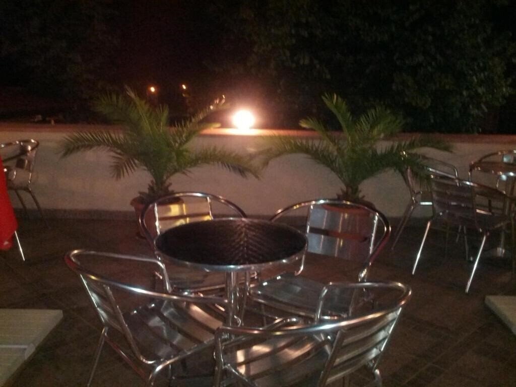 Панорама Perla Family Hotel 2*