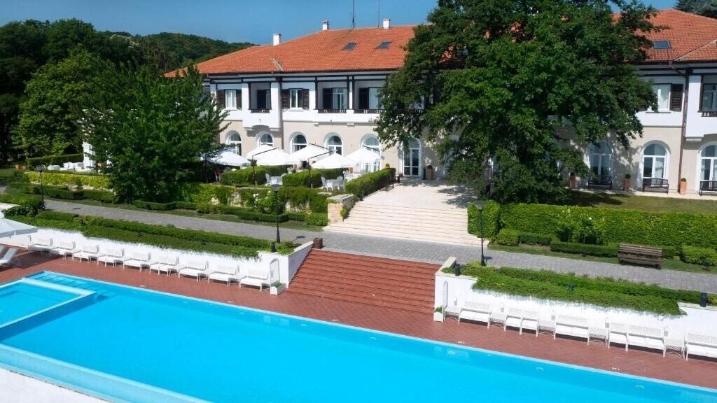 Фотографія Boutique Hotel Oasis 4*