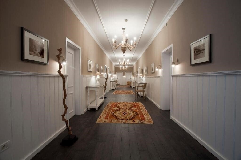 Апартаменти Boutique Hotel Oasis 4*