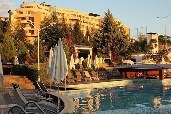 Фотографія Botanica Family Hotel 2*